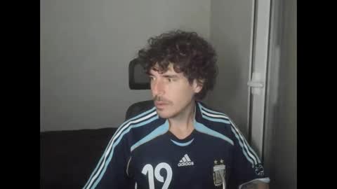 Snapshot of joaquin420_hot chatting on 02.12.26 joaquin420_hot online show from 02.12.26