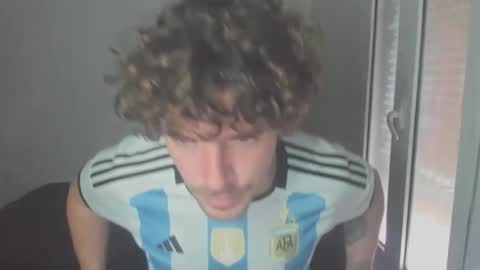 Snapshot of joaquin420_hot chatting on 03.10.26 joaquin420_hot online show from 03.10.26