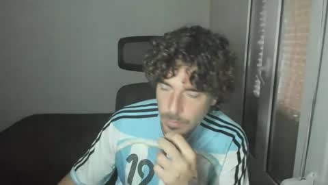 Snapshot of joaquin420_hot chatting on 03.14.26 joaquin420_hot online show from 03.14.26