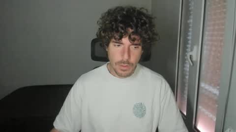 Snapshot of joaquin420_hot chatting on 03.25.26 joaquin420_hot online show from 03.25.26