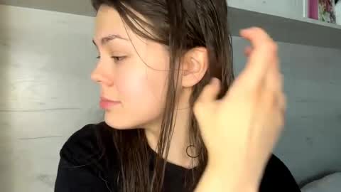 Mila online show from 04.30.26