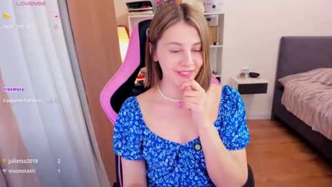 Snapshot of jodieangel4sin chatting on 03.05.26 nude photos videos online show from 03.05.26