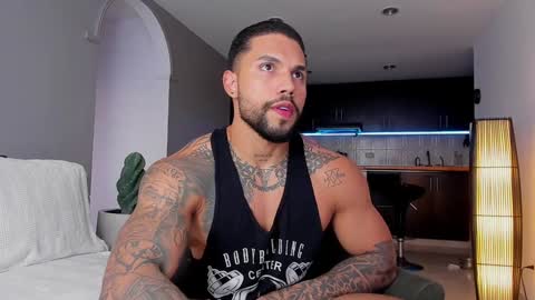 joe_esthetic online show from 02.01.25