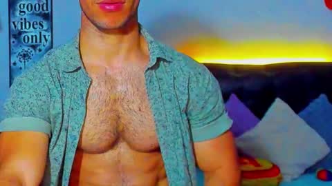 Snapshot of joel_ferreira chatting on 03.10.25 Joel online show from 03.10.25