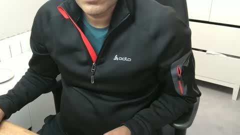 Snapshot of joeshades21 chatting on 03.11.25 joeshades21 online show from 03.11.25