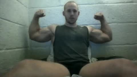 Snapshot of joeybanan chatting on 03.06.25 joeybanan online show from 03.06.25