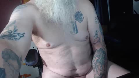 joeyzzz1 online show from 12.05.25