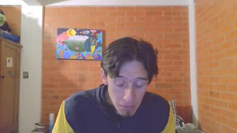 Snapshot of johan70nsexy chatting on 11.30.25 johan70nsexy online show from 11.30.25