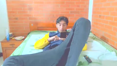 johan70nsexy online show from 02.10.26