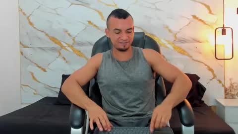 johan online show from 11.17.25