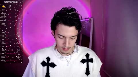 Snapshot of johan_parker222 chatting on 02.17.26 johan_parker222 online show from 02.17.26