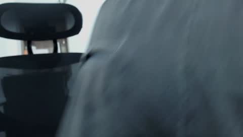 Snapshot of johanleonsweetboy chatting on 12.21.24 JOHAN independient model online show from 12.21.24