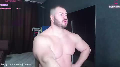 Snapshot of john_and_kiss chatting on 03.06.25 john and kiss online show from 03.06.25