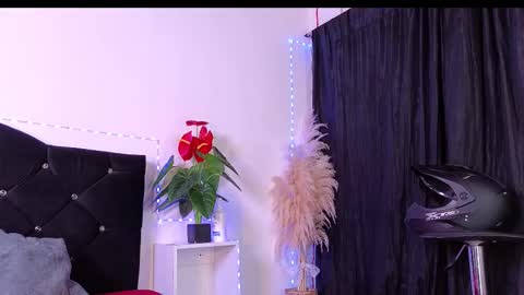 John  online show from 01.08.26