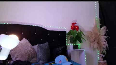 John  online show from 02.04.26