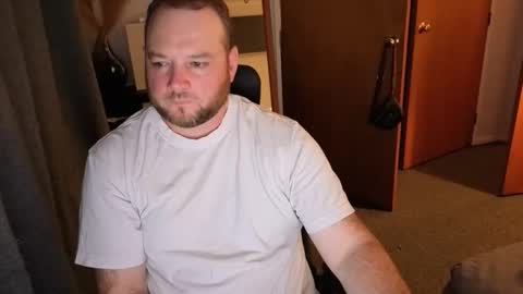 Snapshot of john_bear1 chatting on 04.02.26 john_bear1 online show from 04.02.26