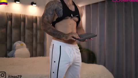 john online show from 11.08.25