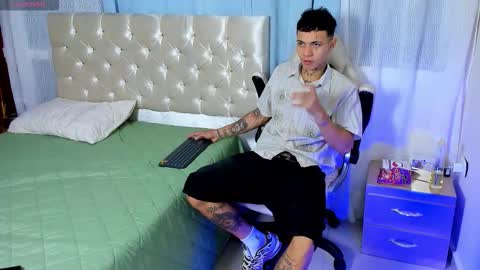 Jhon Mystic online show from 09.12.25