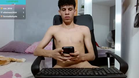 Snapshot of john_ssnow29 chatting on 01.03.25 john_ssnow29 online show from 01.03.25