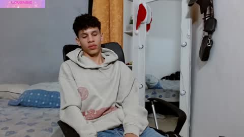 Snapshot of john_ssnow29 chatting on 01.29.25 john_ssnow29 online show from 01.29.25