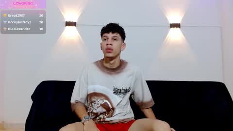 Snapshot of john_ssnow29 chatting on 09.15.25 john_ssnow29 online show from 09.15.25