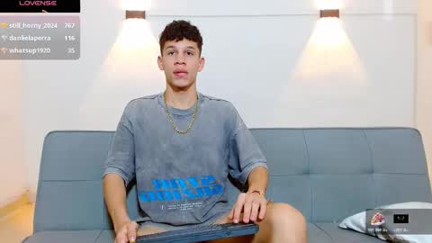 Snapshot of john_ssnow29 chatting on 12.03.25 john_ssnow29 online show from 12.03.25