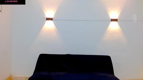 Snapshot of john_ssnow29 chatting on 12.04.25 john_ssnow29 online show from 12.04.25