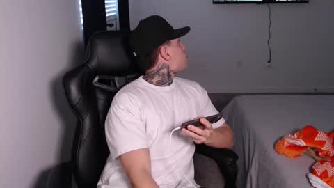 JAXX online show from 01.11.26