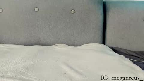 John carrie    Independent  Help me reach my goal 100 likes and 10000 followers  online show from 02.13.25