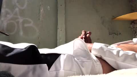 Snapshot of johnjonnnn28 chatting on 01.22.25 johnjonnnn28 online show from 01.22.25