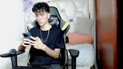 johnny_cagee online show from 12.01.25