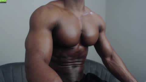 Snapshot of johnnydolce50 chatting on 02.14.25 MASTER OF SUBS BETA SLAVES online show from 02.14.25