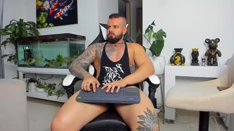 JOHNNY online show from 09.16.25