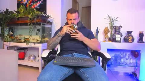 JOHNNY online show from 02.05.26