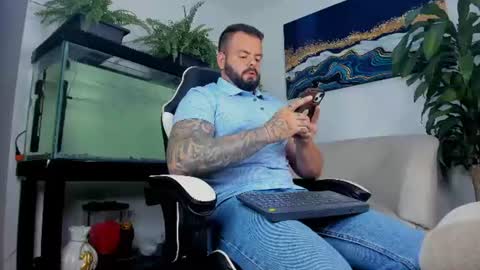 Snapshot of johnnygrayson_ chatting on 07.16.26 JOHNNY online show from 07.16.26