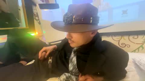 Snapshot of johnnyscarface chatting on 03.31.26 johnnyscarface online show from 03.31.26