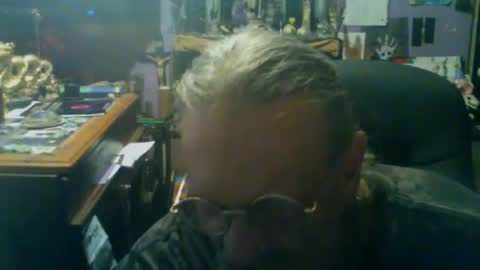 johnnyshung1 online show from 09.09.25