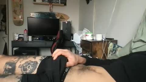 Snapshot of johntizzz chatting on 12.03.25 johntizzz online show from 12.03.25