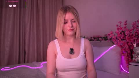 Paula online show from 02.14.26