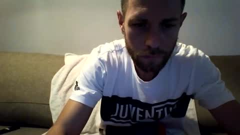 jojo19844 online show from 10.11.25