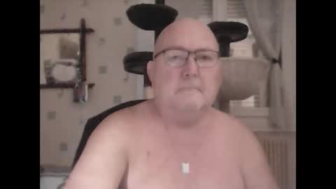 jojo60000529566 online show from 12.04.24