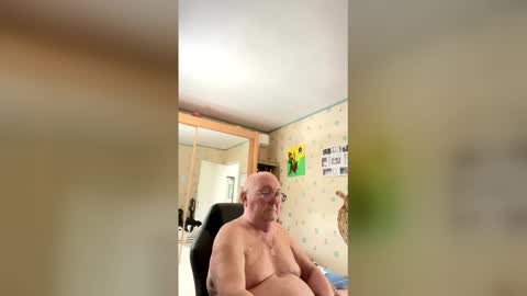 Snapshot of jojo60000529566 chatting on 03.10.26 jojo60000529566 online show from 03.10.26