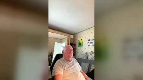 Snapshot of jojo60000529566 chatting on 03.16.26 jojo60000529566 online show from 03.16.26