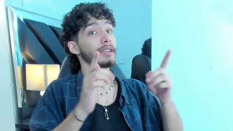 Snapshot of jojobraando chatting on 11.26.25 jojobraando online show from 11.26.25