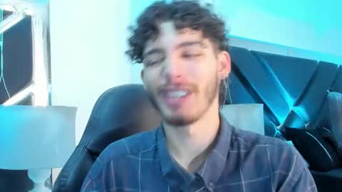 Snapshot of jojobraando chatting on 12.01.25 jojobraando online show from 12.01.25