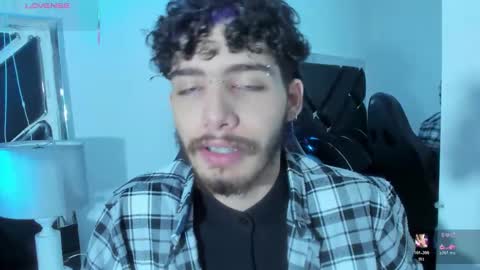 Snapshot of jojobraando chatting on 12.16.25 jojobraando online show from 12.16.25