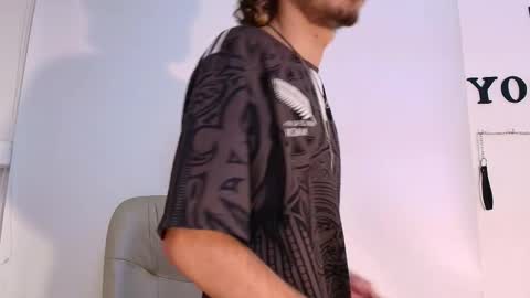 Snapshot of jojobraando chatting on 04.07.26 jojobraando online show from 04.07.26