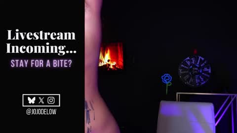    online show from 11.03.25