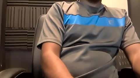 Snapshot of jojoseph2331 chatting on 10.15.25 jojoseph2331 online show from 10.15.25