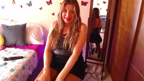 Jolie Mature online show from 12.11.24